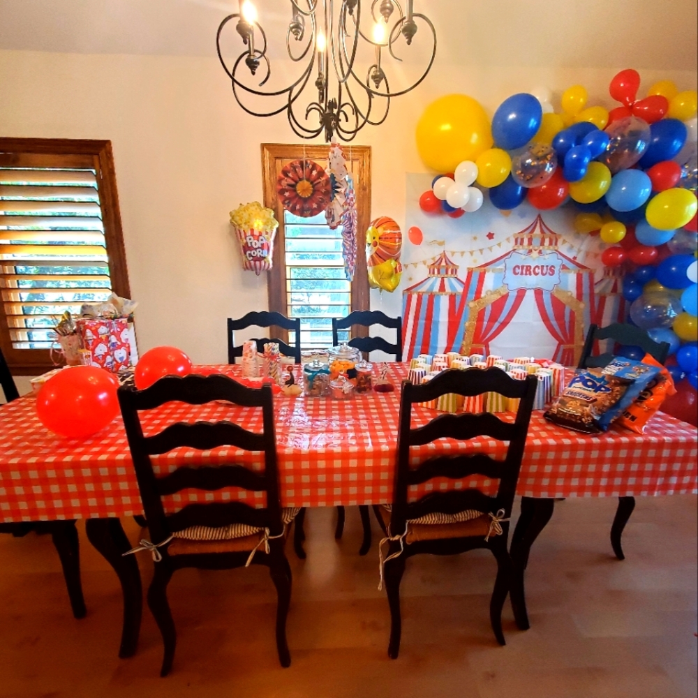 Table cloth